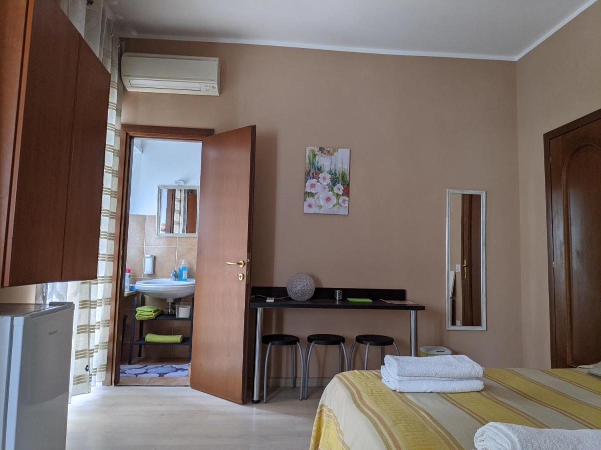 B&B Gina Trastevere Рим Екстериор снимка